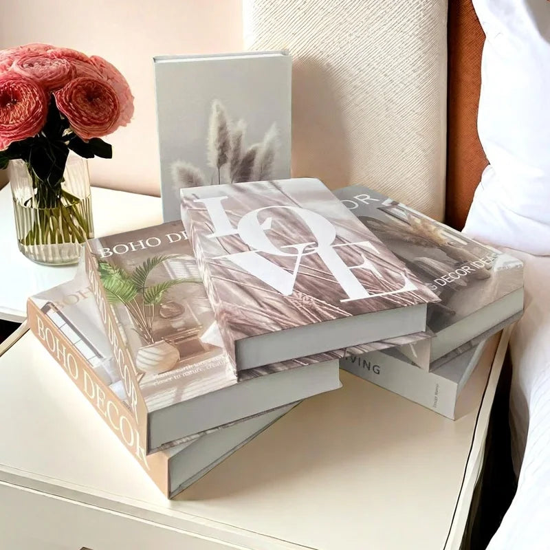 Set de Livres Factices "Minimalist Muse"